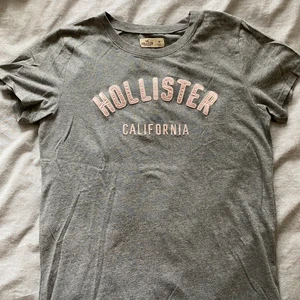 Hollister tröja - Grå hollister tröja som inte används längre 