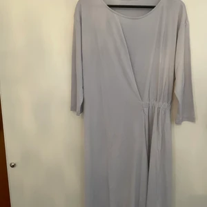 Filippa K - Helt ny med lapparna kvar