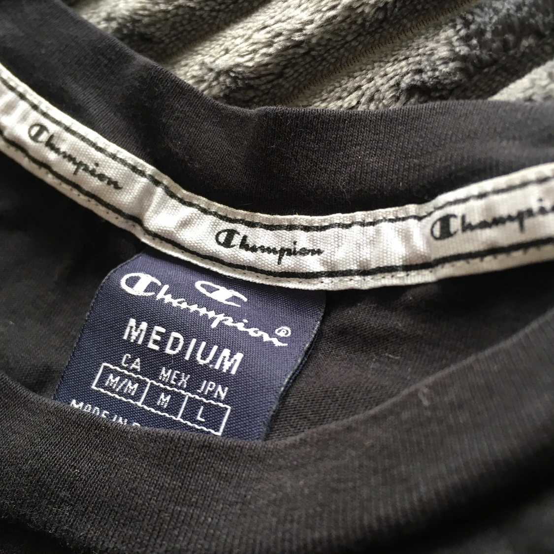 Champion tshirt  - 90