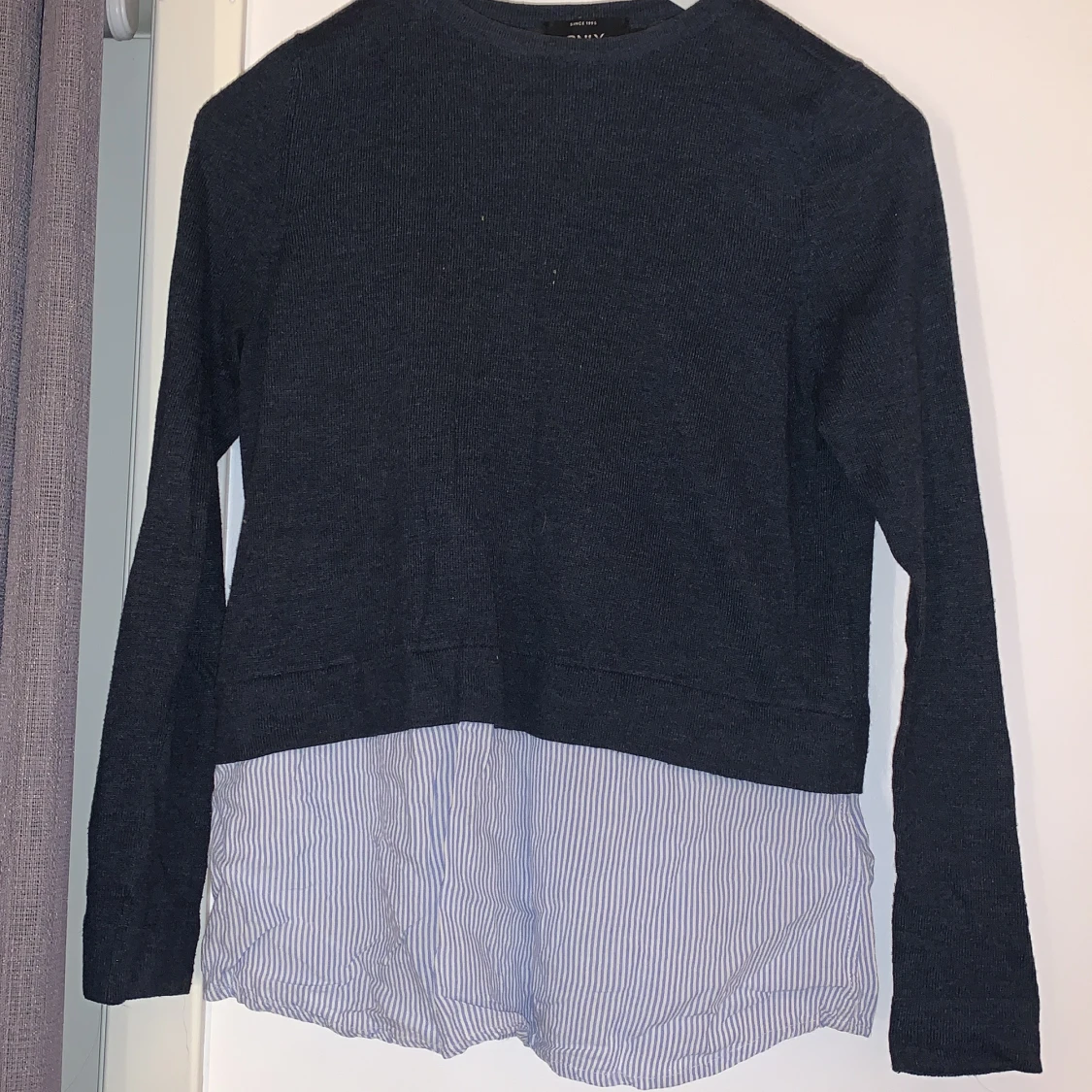 Marinblå tröja i strl xs💕