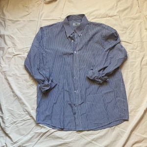 Vintage randig skjorta  - Storlek XL, passar både kille och tjej! 