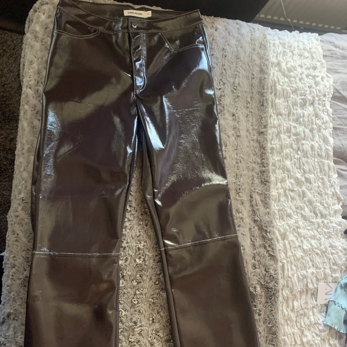 Bruna vinylbyxor från Carin Wester - 91
