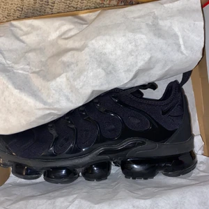 Vapormax Plus - Vapormax plus i bra skick. 42.5