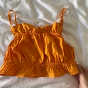 Hm topp - En ogrange topp från hm