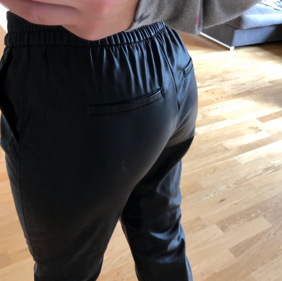 Skinnbyxor Bershka  - 90