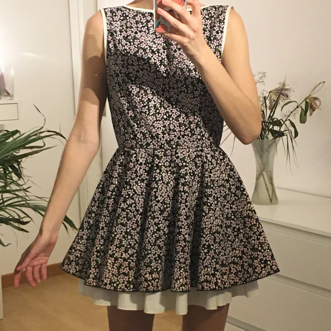 Blommig klänning 🌺 - 90