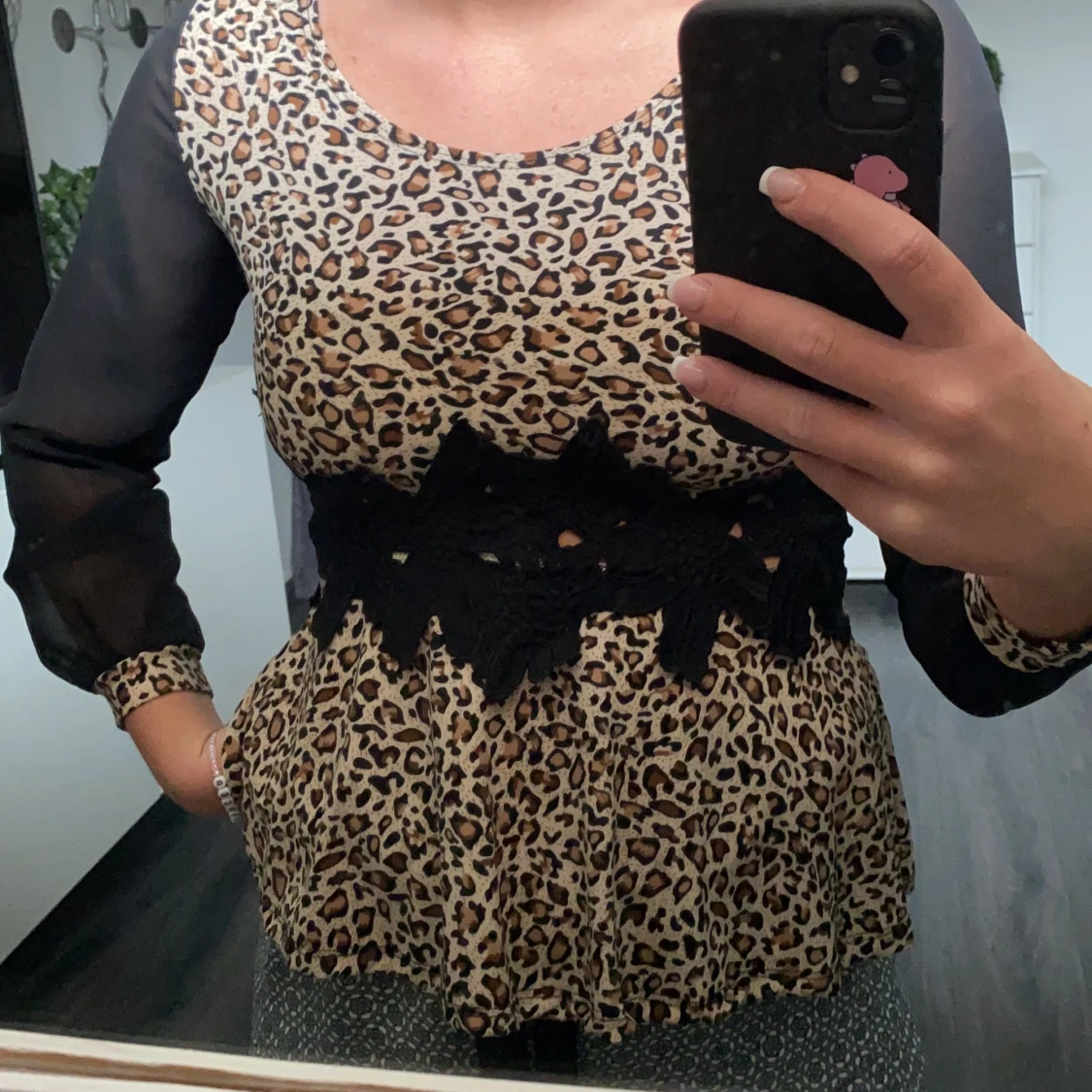 Leopard topp storlek S