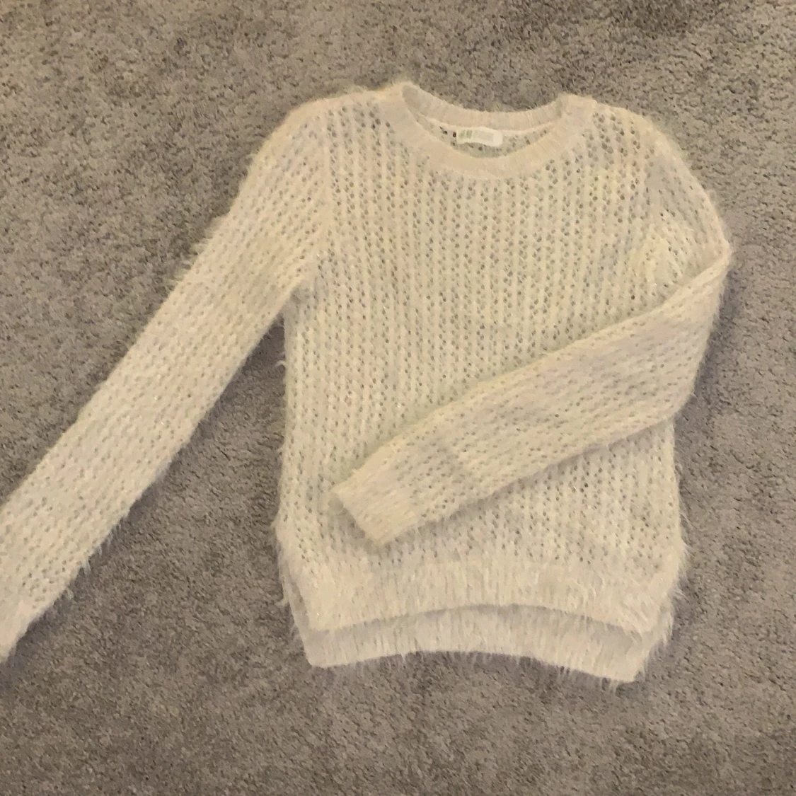 Lurvig stickad tröja från h&m - 90