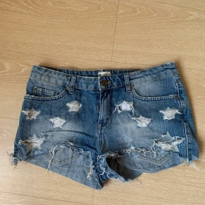 Ljusblå shorts stl XS - Ljusa och korta jeansshorts. I gott skick.
