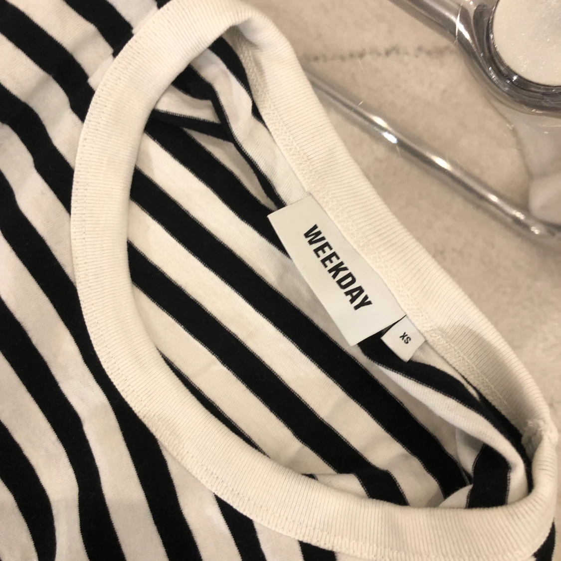 WEEKDAY RANDIG TRÖJA - 90