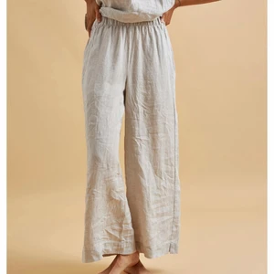 Linnebyxor  - Super fina linnebyxor från kapphal, säljer då de är för stora för mig