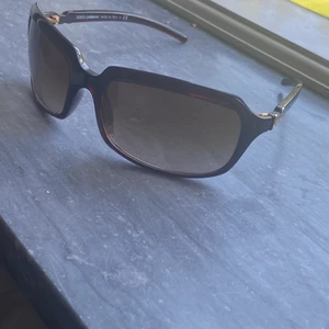 DOLCE &DOLCE & GABBANA sunglasses GABBANA sunglasses -  Äkta DOLCE & GABBANA solglasögon. Väldigt bra skick. 