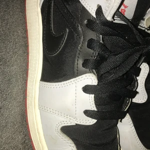 Nike air jordan - Använda men inte slitna. Kan frakta och då står köparen för frakt 