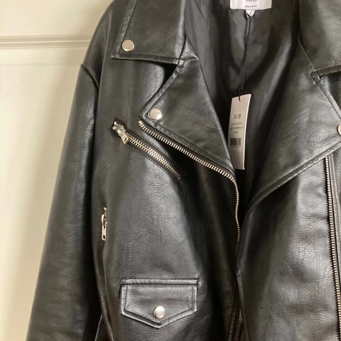 helt ny skinnjacka från NAKD