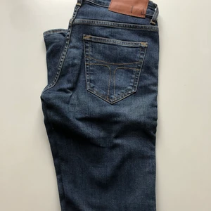 Tiger of sweden - Jeans från tiger of sweden i modellen slight. Storlek ”28/30”. Aldrig använda!