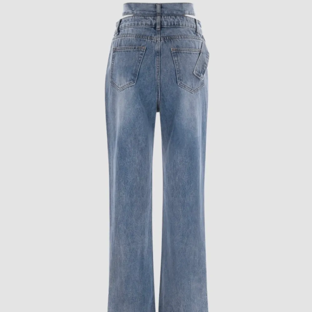 Coola jeans från CIDER, storlek M, sitter jättebra men för korta för min smak :). Jeans & Byxor.