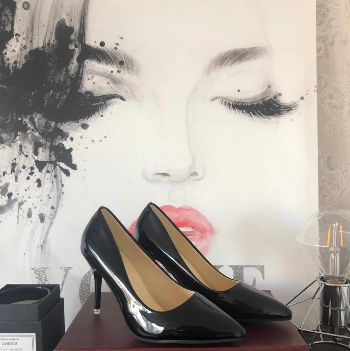 Pumps - (CHRISTIAN LOUBOUTIN liknade) - 90