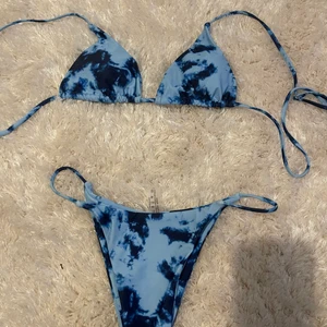 sprillans ny bikini👙 - Säljer pga av inte passa rekommenderas till er som är mellan S/M , helt oanvänd endast testad 🌸