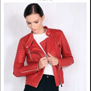  Chiquelle moto jacket - Aldrig riktigt kommit till användning. Men den är så fin😍