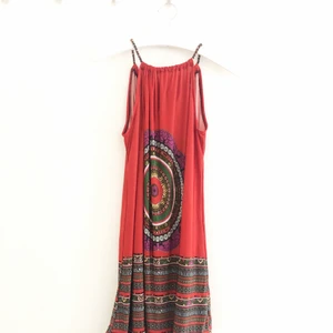 Klänning stranden - Somrig strandklänning. 3 för 100kr på min profil, köparen står för frakt 📩