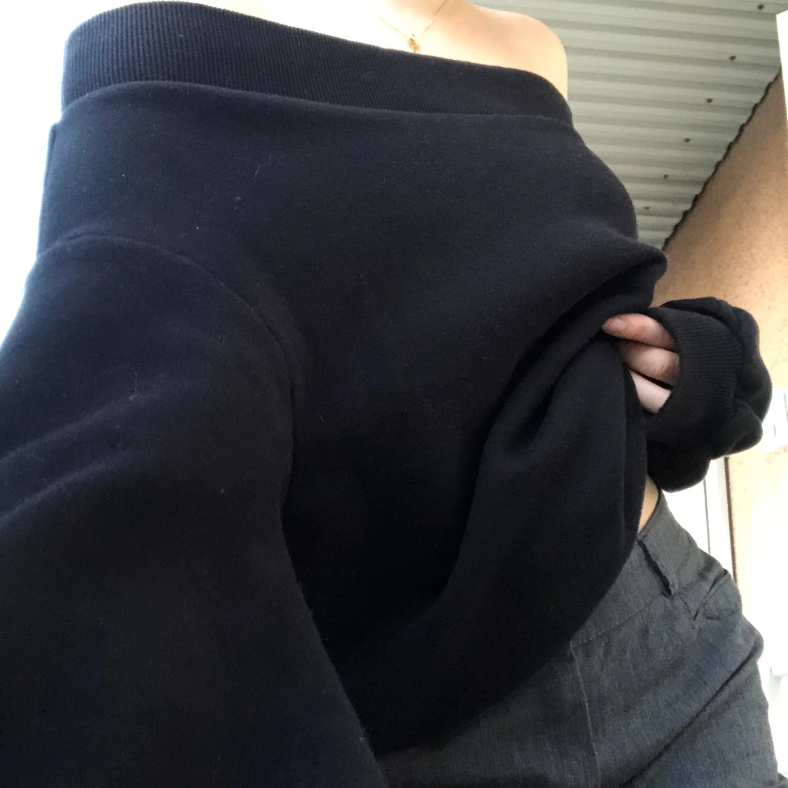 Svart sweatshirt  - 91