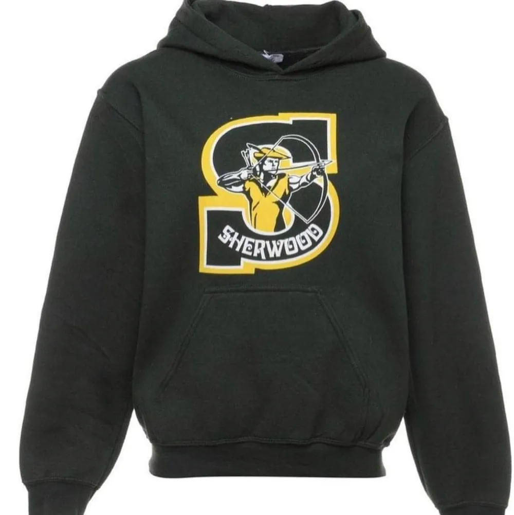 Det är en Sherwood hoodie i färgen mörkgrön. Det är cool college hoodie som passar det mesta! Storleken är S men lite stor i storleken så skulle passa M.💫. Hoodies.