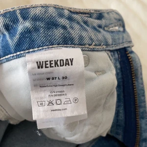 Weekday jeans - Nyskick, köpta för 500kr i 27 Waist 30 längd 