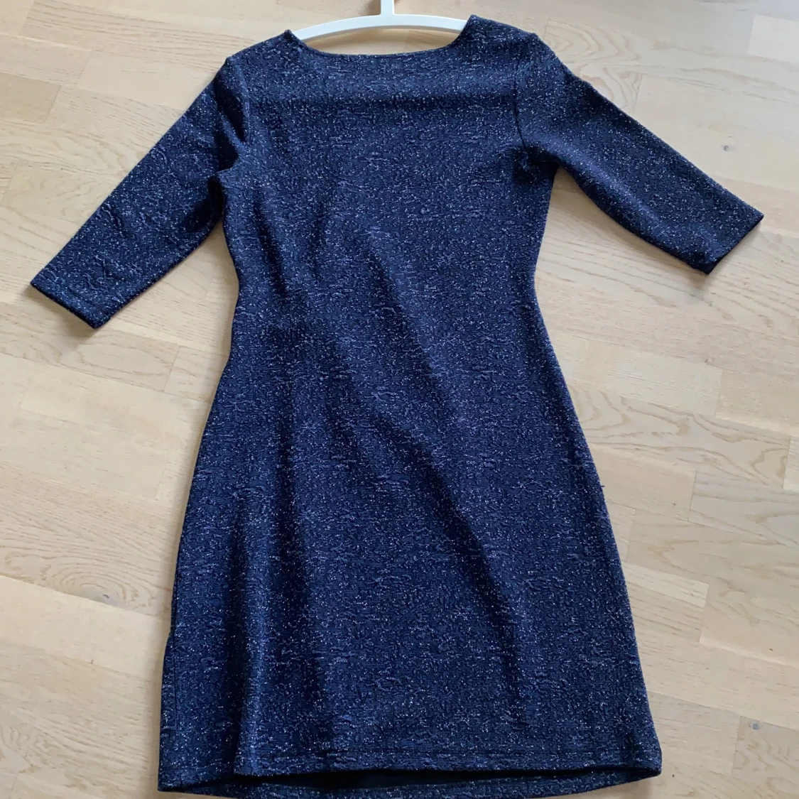 Kort klänning  - 91