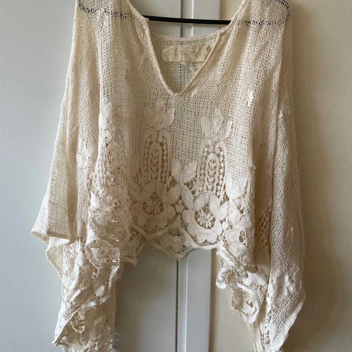 Bomhemisk topp/poncho 