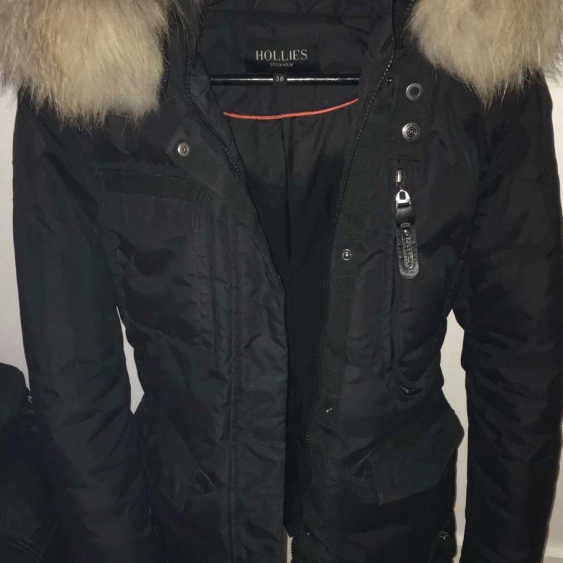 Hollies Livingo dunjacka.  - 90