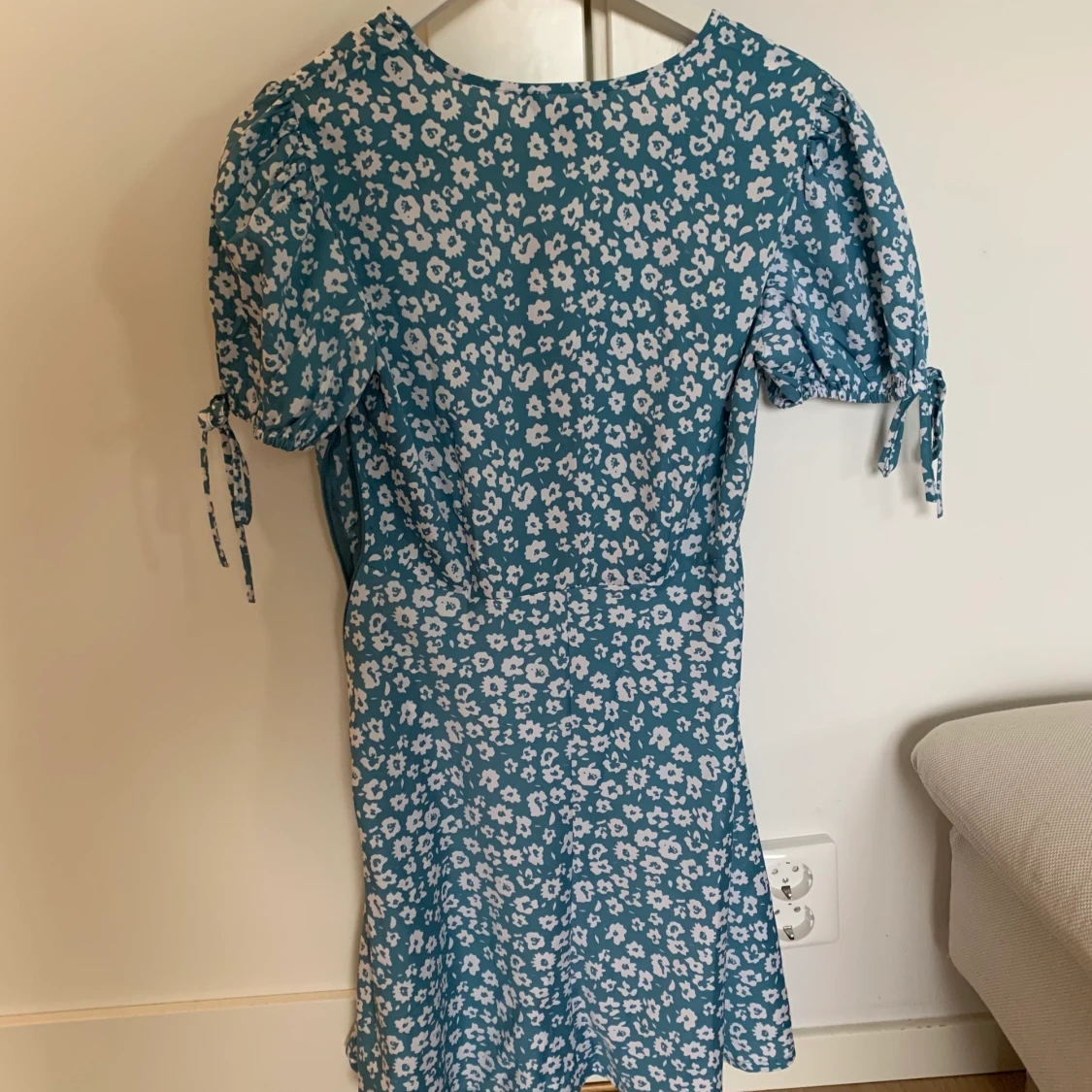 Blommig klänning  - 90