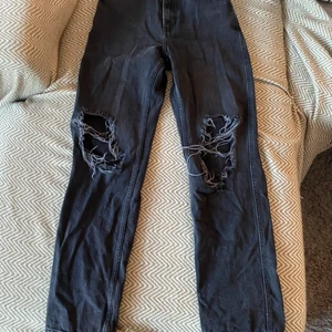 Jeans  - Kommer ej ihåg vart ifrån. Storlek M. Fint skick. 150kr+ frakt.
