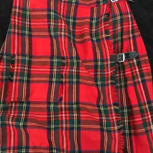 Kilt/kjol från ”o’neil of dublin” aldrig andvänd köpt från second hand. 