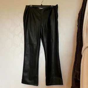 Skinnbyxa - Skinnbyxa i stl M!