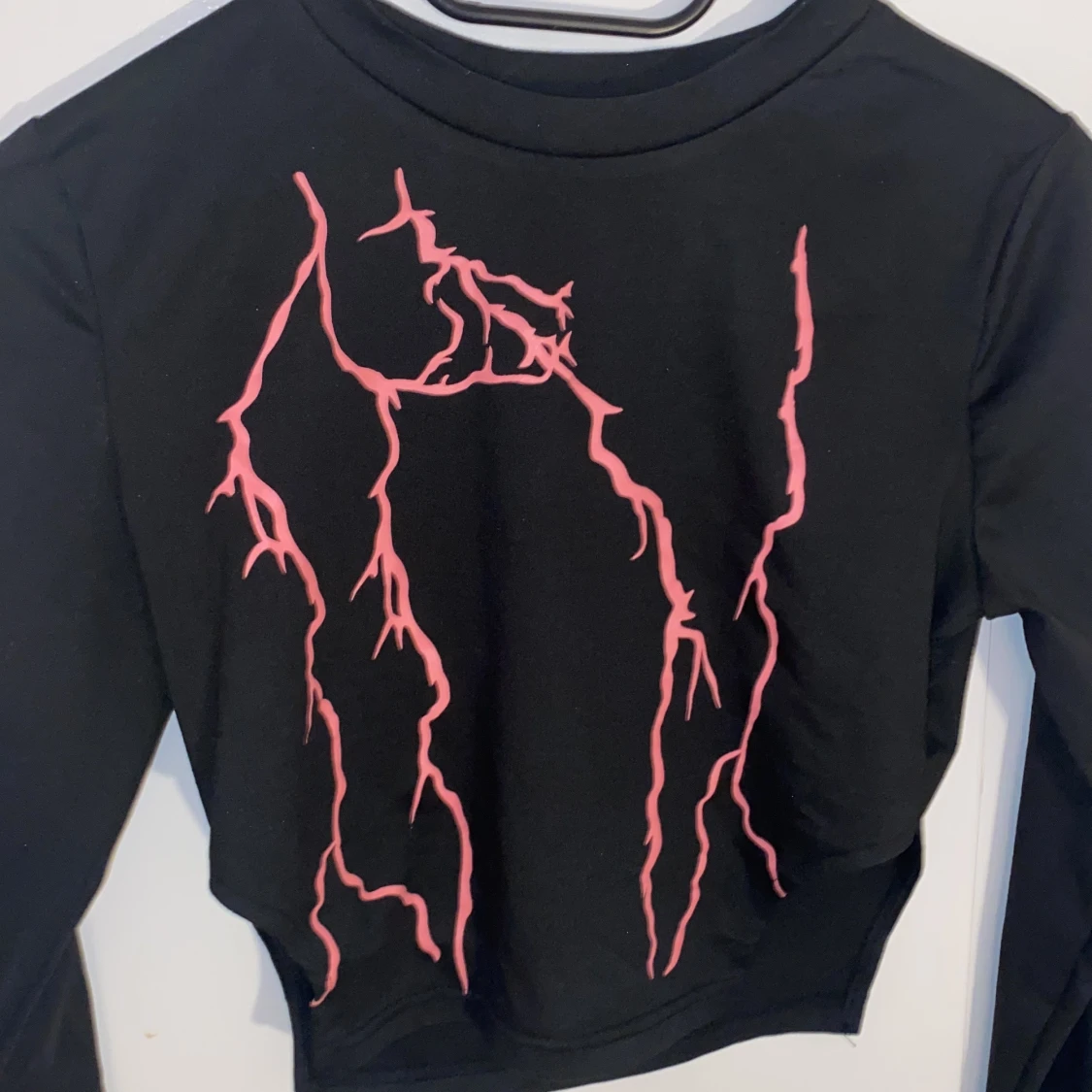 Lång ärmad crop top - 90