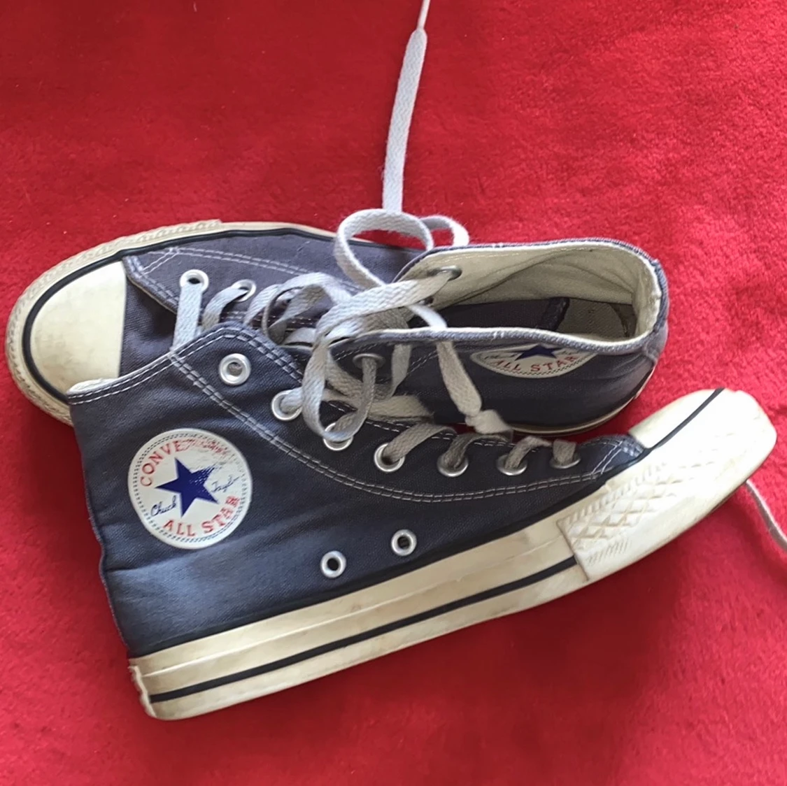 BLÅA CONVERSE