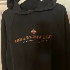 Harley-Davidson hoodie  - Mörkgrå hoodie i storlek XL