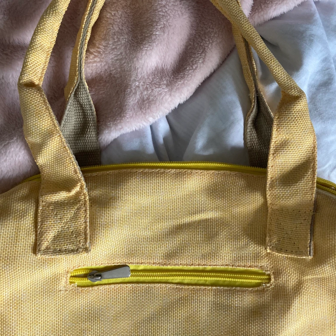 Gul Von Dutch Väska 💛 - 91