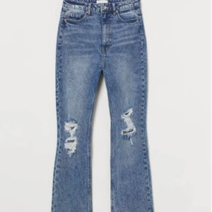 HM STRL S - Detta plagg är en vecka gammalt, testade plagget hemma och insåg att plagget var stor i midjan. Nyskick och fint material. Plagget kostade 349kr, 