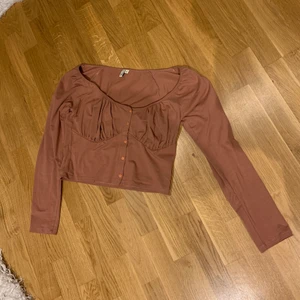 Topp - Aldrig använd. Har ingen bild på. 