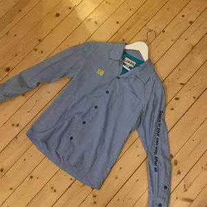 Luker by Neighborhood, skjorta. - Samarbete mellan Luker mellan Neighborhood, skjorta. Köpt för 1300. Herrsmall. Fint skick