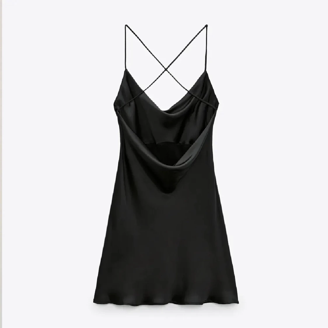 Satin klänning Zara  - 90