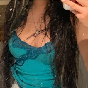 Grönt spetslinne - Lägger ut igen🤩 superfint linne som inte längre kommer till användning😿