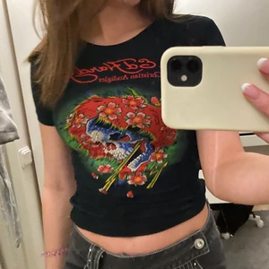 Edy Hardy  - Säljer denna söta topp då den inte kommer till användning längre💕💕🌸🌸bara att skriva vid funderingar