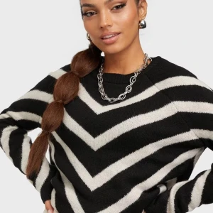 Only - Säljer nu min mysiga stickade tröja från only 