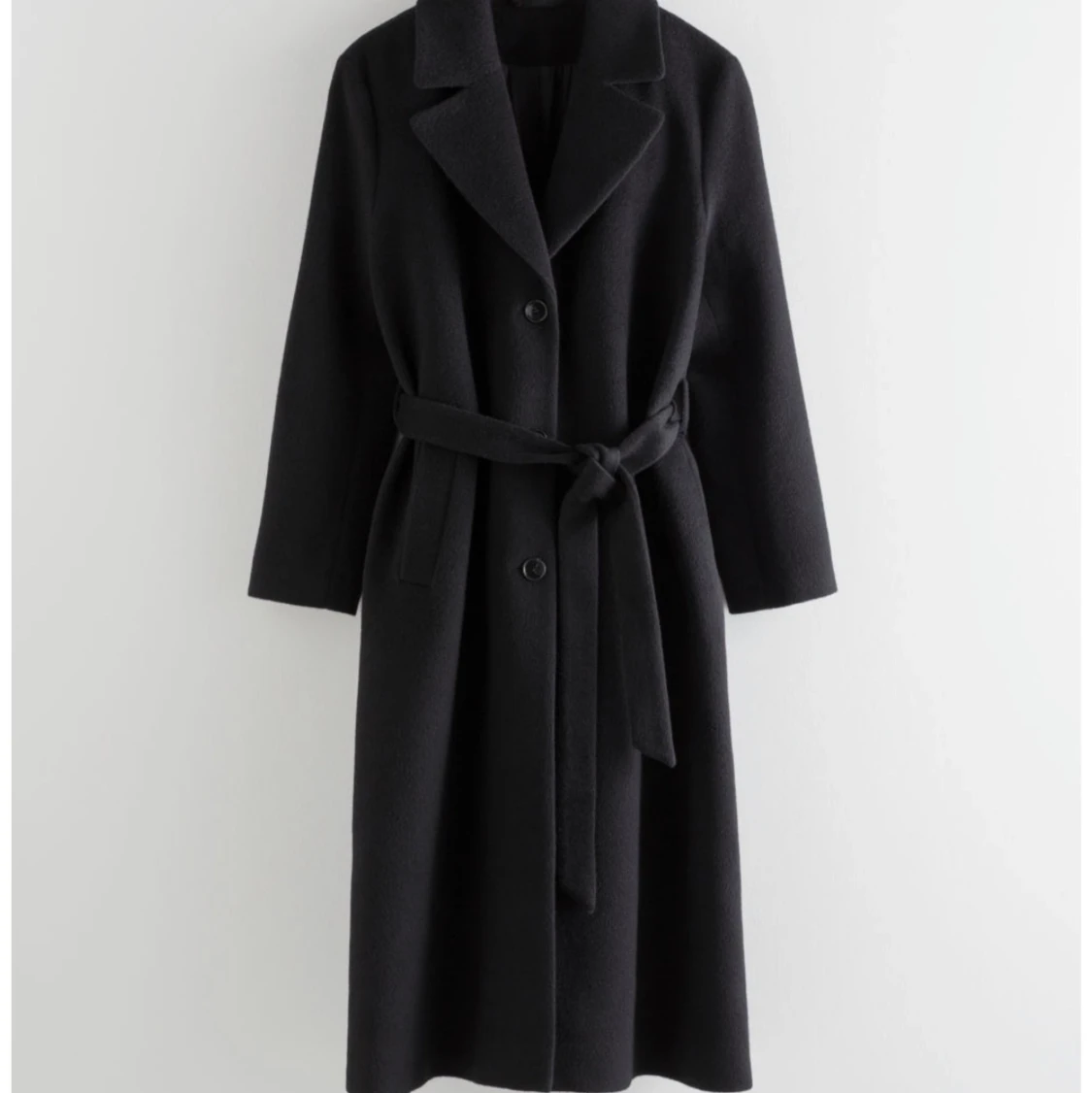 Svart kappa från other stories  - 91