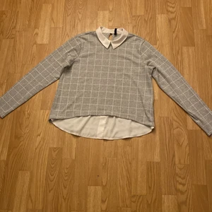 Blouse from New Yorker  - It is pretty stretchy and very comfortable. The material is not itchy and is very comfy 