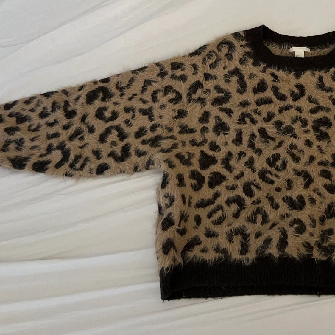 Lurvig tröja storlek L - 90