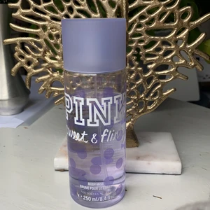 Victoria’s Secret PINK - Bodymist ifrån Victoria’s Secret PINK, ca 80% kvar