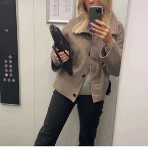 KappAhl jacka - Jätte fin jacka får Kappahl 500kr💞lånade bilder